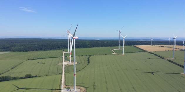 Mit einer Leistung von 23,1 MW ist der Windpark Westerengel einer der wenigen seiner Größenordnung, die mit 20 kV an das Stromnetz angebunden sind.