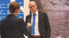 Carsten Schreiter, Product Manager Drives bei Yaskawa Europe, im Gespräch mit publish-industry auf der Hannover Messe 2019.