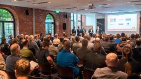 Startschuss zu den Eplan Efficiency Days Für Entscheider wie für Anwender sind die Efficiency Days ein wertvoller Termin zum Wissenstransfer und Networking im Rahmen der Eplan-Lösungen für effizientes Engineering.