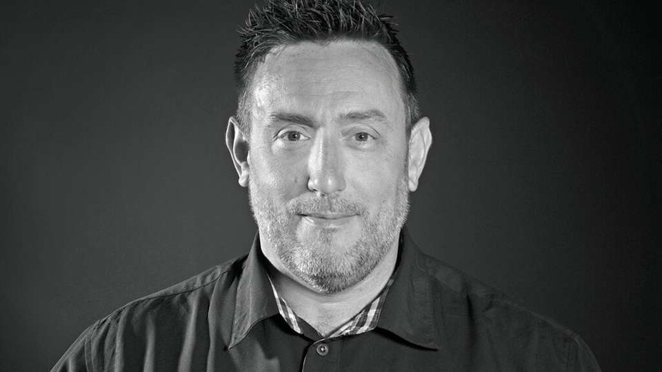 Die Gefahren der
Energiewende  Stephan Gerling ist Senior Security Researcher im ICS CERT bei Kaspersky. Seine Spezialgebiete umfassen unter anderem industrielle Cybersicherheit, IoT-Sicherheit und Maritime Security. Er ist regelmäßig Keynote-Speaker auf nationalen und internationalen Tech- & IT-Sicherheitsveranstaltungen. Neben seiner Tätigkeit bei Kaspersky ist er Mitglied der AG-KRITIS.