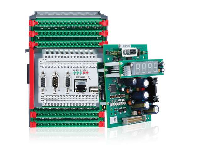 Moderne und anschlusskompatible CODESYS V3 Steuerungen für Retrofit Powertrack Generation 1