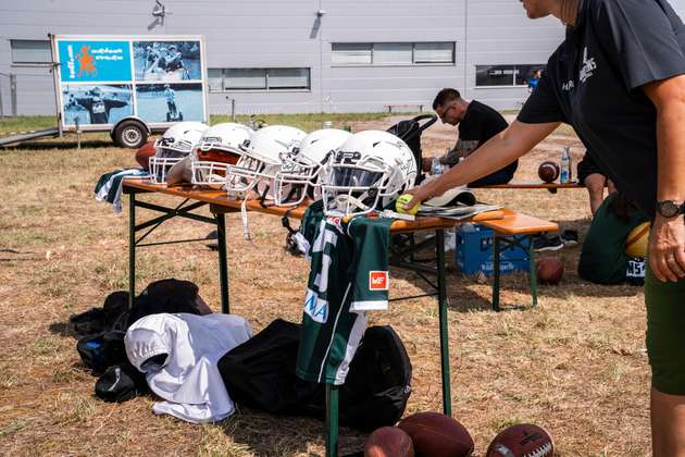 Als Hauptsponsor der Unicorns sorgte Optima für sportliche Action. Am Stand der Footballmannschaft konnten die Besucher ihre Fähigkeiten in Profi-Ausrüstung unter Beweis stellen.