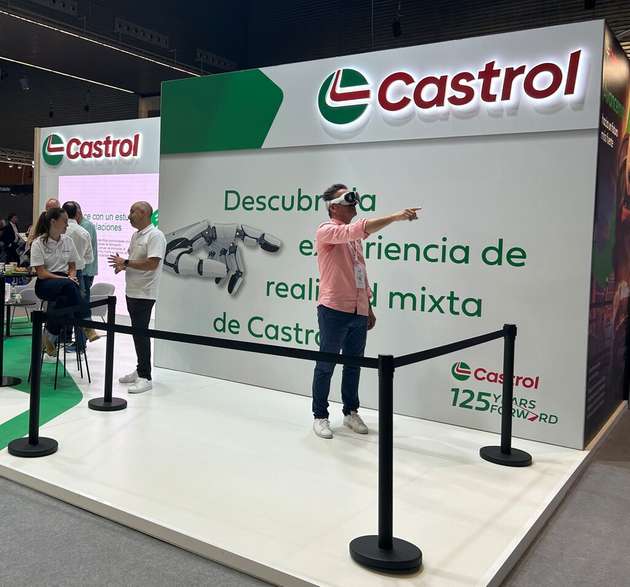 Castrol präsentiert auf der WindEnergy seine Mixed Reality Experience „The Inbetween“, bei der die Besucherinnen und Besucher die Castrol-Welt hautnah erleben können.