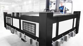 Ohne Füllmaterialien: Neue Transportbox für Lithium-Batterien Die neue Transportbox eignet sich unter anderem auch für Hochvoltbatterien aus Elektroautos.