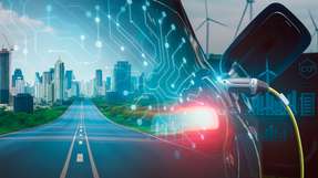 Schwarmgesteuertes Laden soll das Stromnetz entlasten Das TH Köln hat eine koordinierte Steuerung von Ladevorgängen erfolgreich erprobt. Diese ermöglicht das netzdienliche Laden von E-Autos im Schwarm.