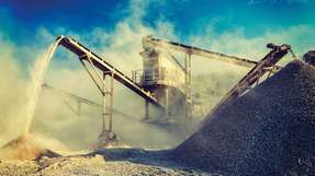 Antriebe für reibungslosen Transport Im Schüttguthandling spielen insgesamt drei Transportsysteme eine zentrale Rolle.