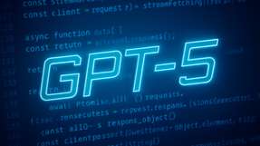 GPT-5 und die Zukunft der Softwareentwicklung GPT-5 zeigt das Potenzial von KI-Modellen zur Unterstützung der Softwareentwicklung und Modernisierung von Legacy-Systemen.