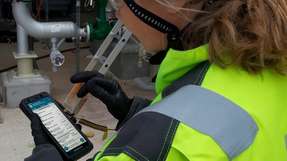 Industrie 4.0 im Ex-Schutz: AR-Integration mit 5G-Smartphones Das 6-Zoll-Smartphone Smart-Ex 03 bietet neben dem Android Enterprise Recommended und Google ARCore-Standard einen Desktop-Modus, der es zu einem vollwertigen Office-PC macht.