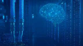 5 Trends für die effiziente Kühlung von Rechenzentren Flüssigkeits- und Hybridkühlungen setzen sich in modernen Rechenzentren zunehmend durch. Sie ermöglichen eine energieeffiziente Wärmeableitung selbst bei hohen Leistungsdichten – ein entscheidender Faktor für KI-Cluster und GPU-basierte Systeme.