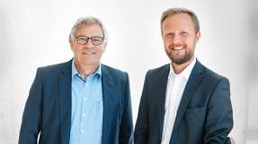 Ulrich Burkart (links) und Dominik Bröllochs koordinieren künftig die neue Nachhaltigkeitsabteilung „Sustainable Solutions“.